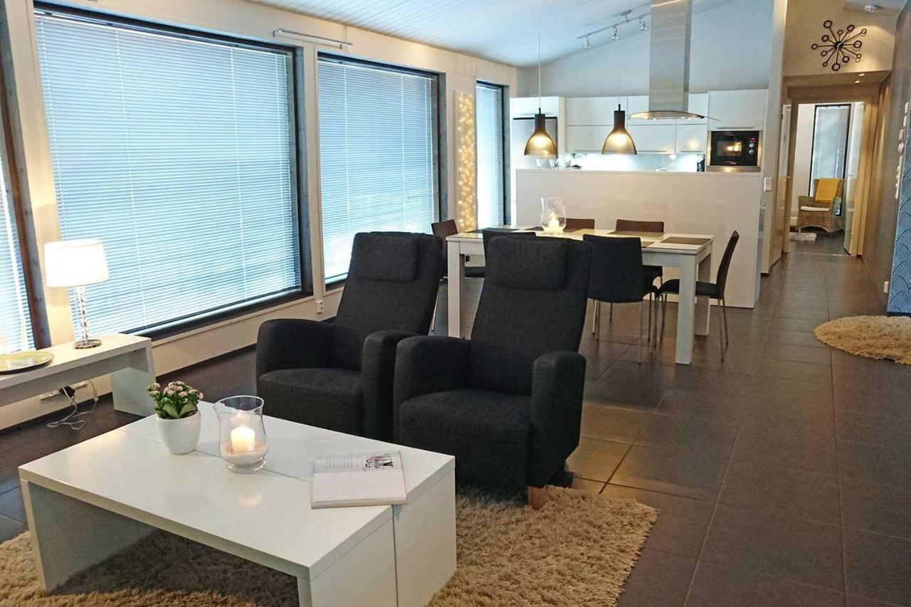 Harjunranta Villa Kuusamo Exteriör bild